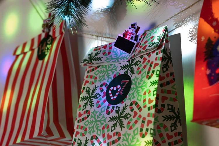 Eko kalendarz adwentowy DIY 24szt naklejki Winners Gadzety