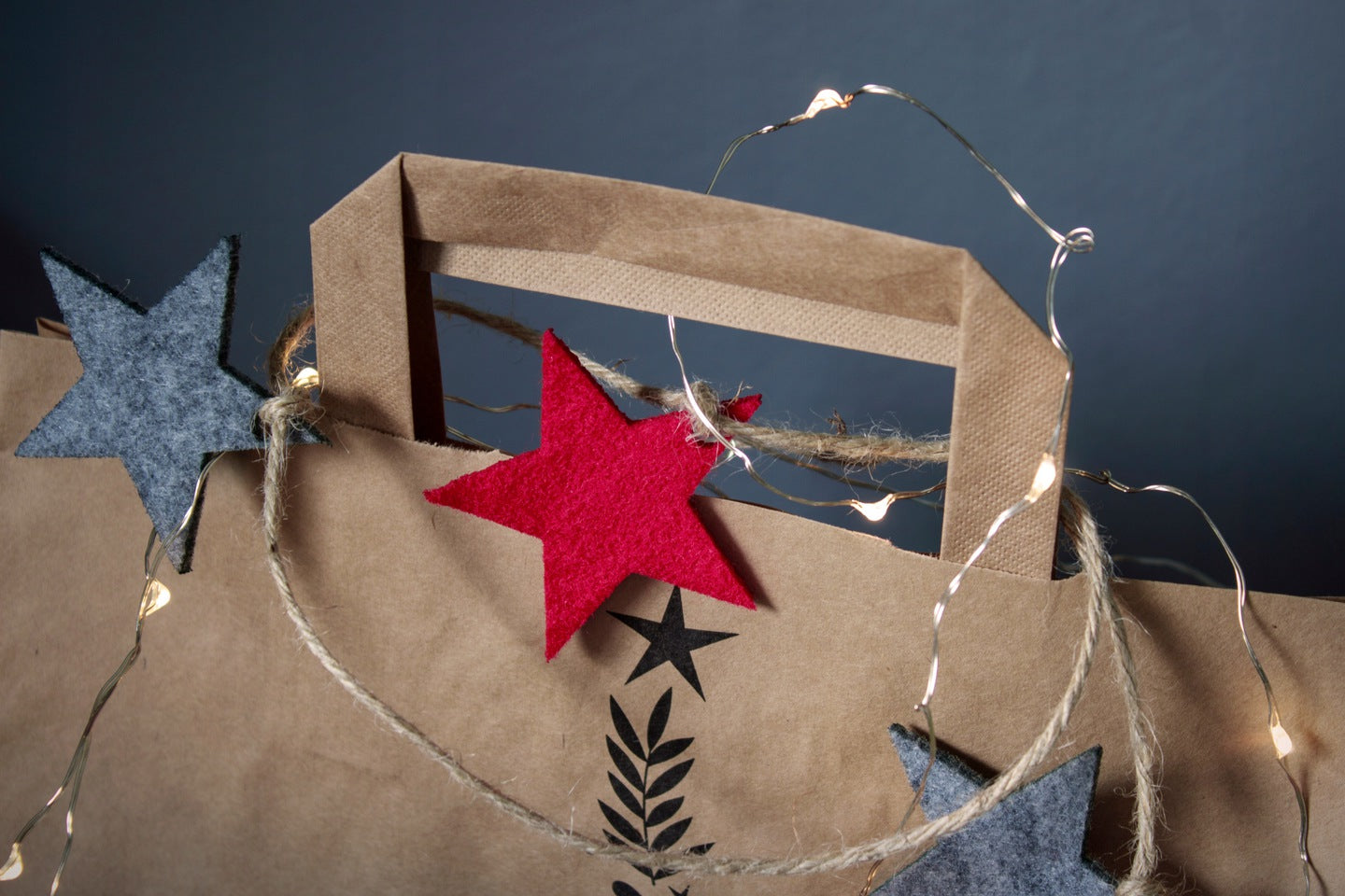 Torba papierowa świąteczna 26x14x32 MERRY CHRISTMAS Winners Gadzety